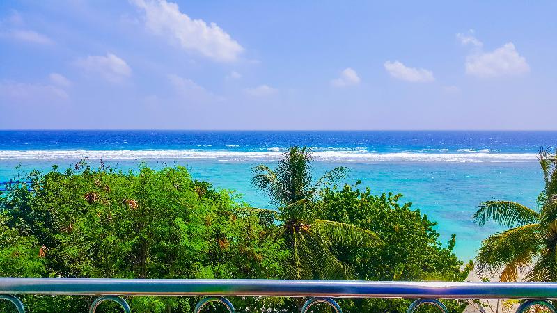 Seasunbeach Hotel Maldives Хулхумале Екстер'єр фото
