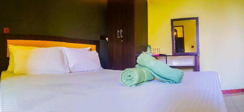 Seasunbeach Hotel Maldives Хулхумале Екстер'єр фото