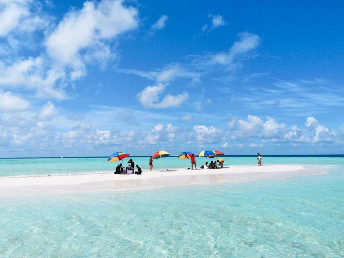 Seasunbeach Hotel Maldives Хулхумале Екстер'єр фото